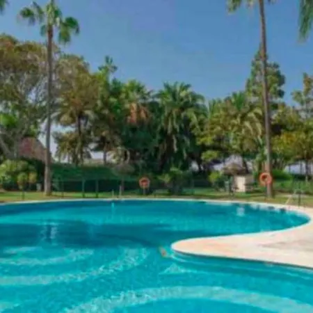 Puerto Banus Beachfront .gray D'albion . Amazing Location Apartamento