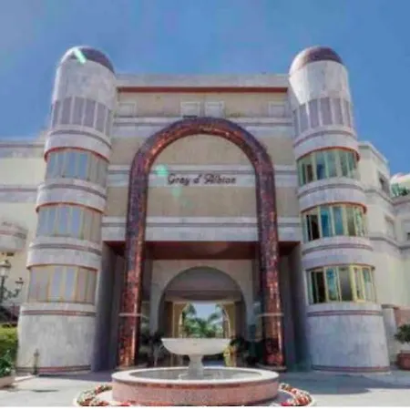 Apartamento Puerto Banus Beachfront .gray D'albion . Amazing Location *